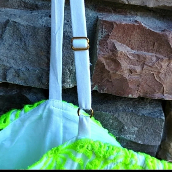 Lilly Pulitzer Brianna Dress Green Eyelet Size 4 NWT - Picture 10 of 10